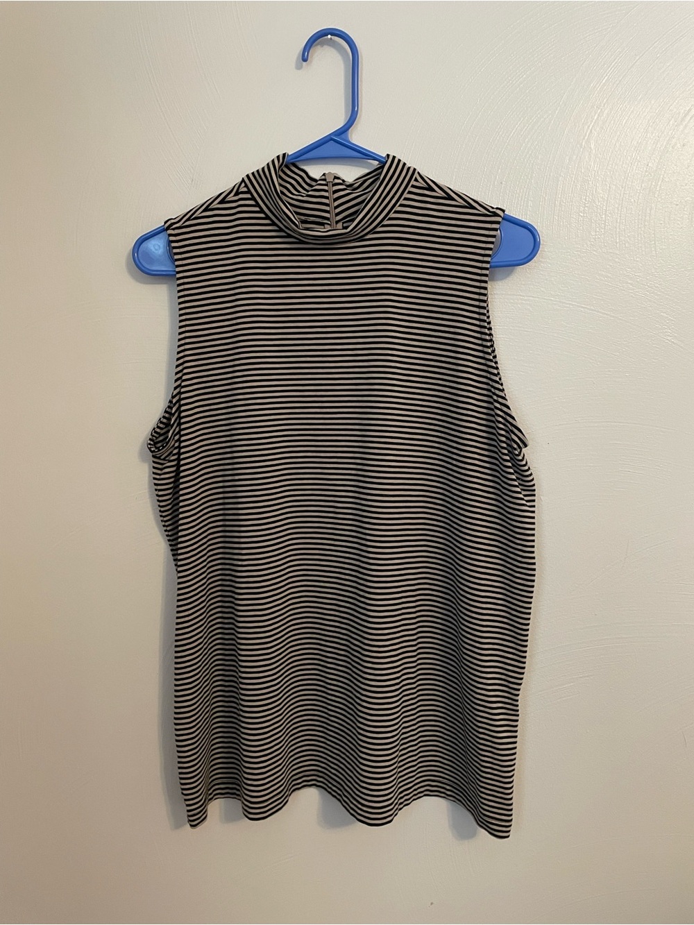 Chicos Women’s Striped Mock Neck Tank Size 2 / Large